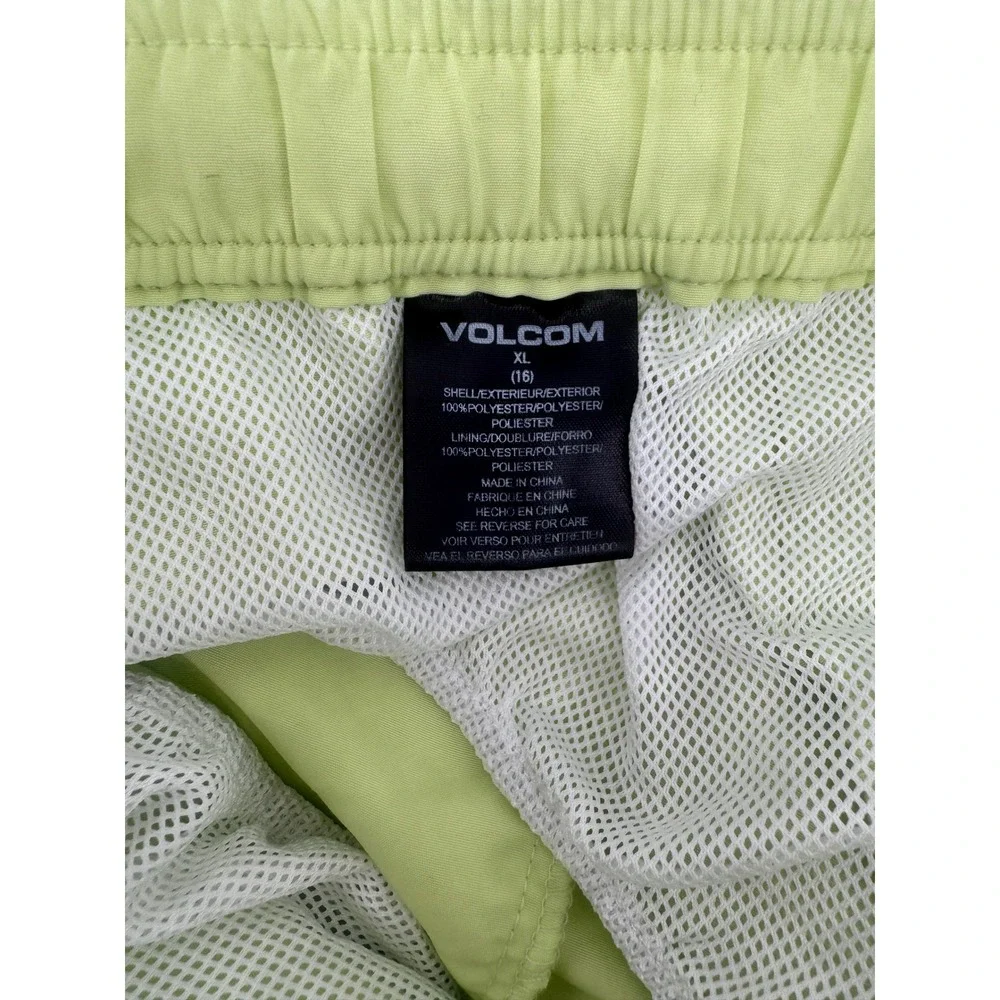 Volcom Boys Lime Green Swim Trunks Board Shorts Size XL 16 Mesh Lined Drawstring